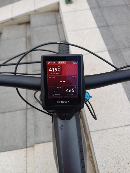 Vând bicicletă electrică full'suspension carbon CUBE