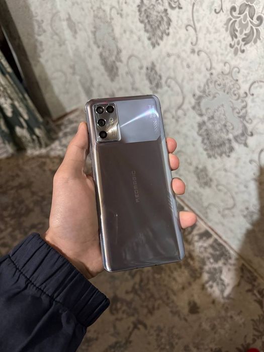 redmagic 6r games phone 144hz 8+128GB