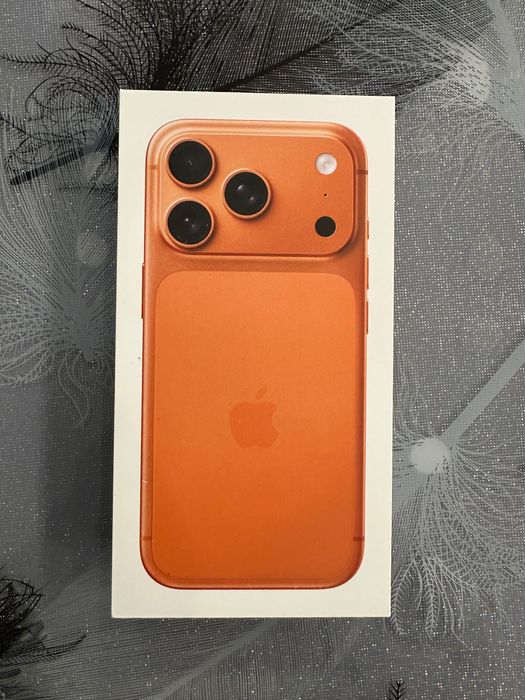 iPhone 17 Pro Чисто нов