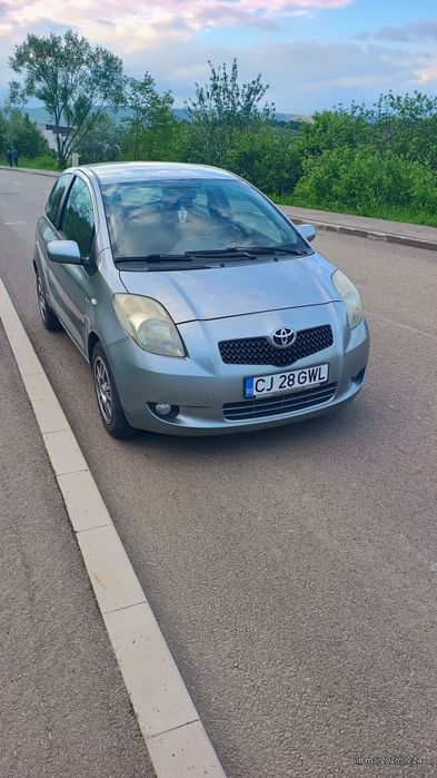 Toyota yaris de vânzare.