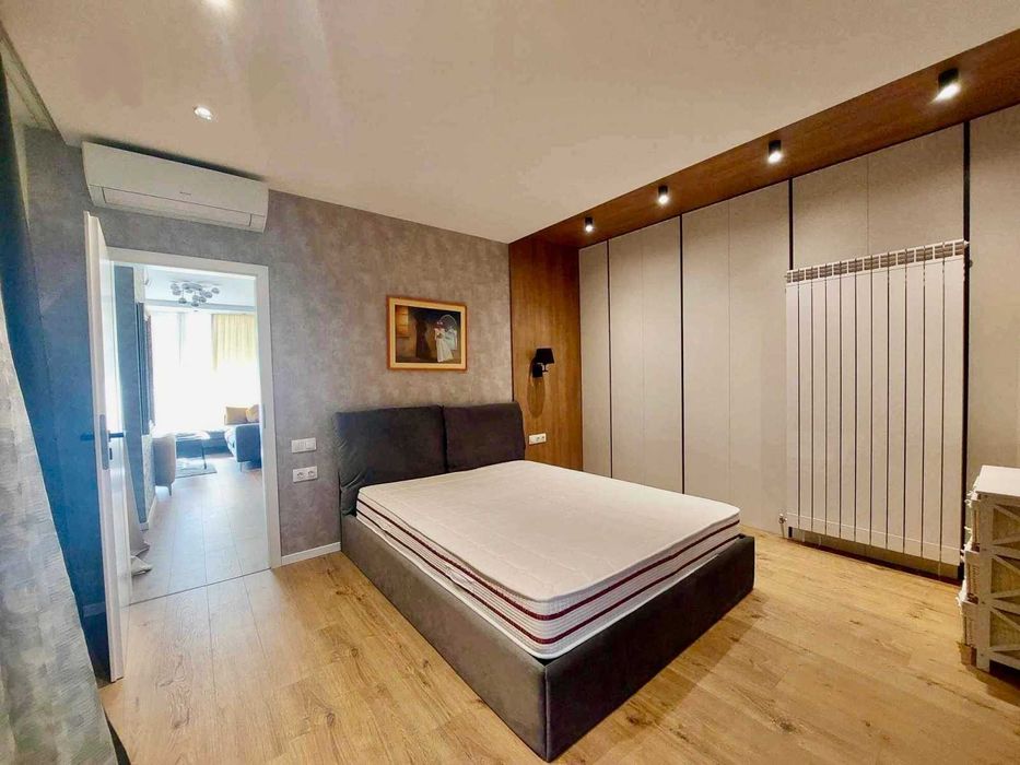 Продава се Двустаен апартамент в София, Хиподрума - 70 кв.м за 2000 €/кв.м - Снимка #7