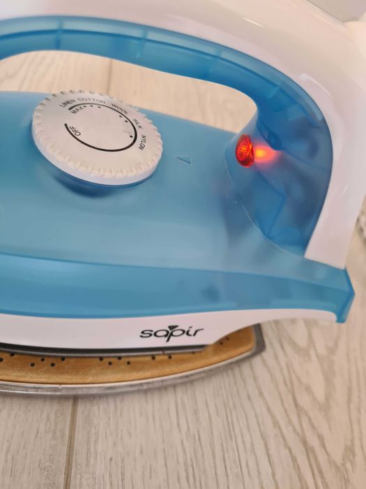 2 броя ютии, Philips, Sapir