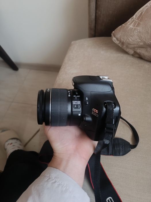 Фотоапарат Canon Eos 550D