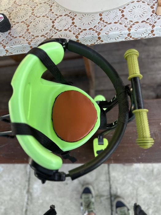 Scaun copii bicicleta, montare frontala, design cu manere, rosu, pentru 8-48 luni