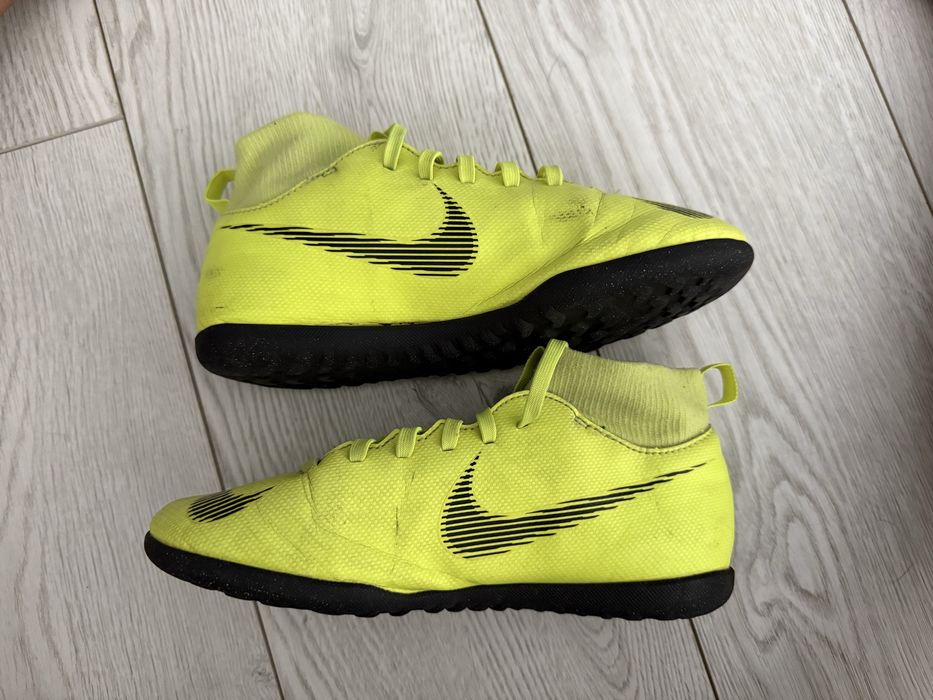 Футболни стоножки