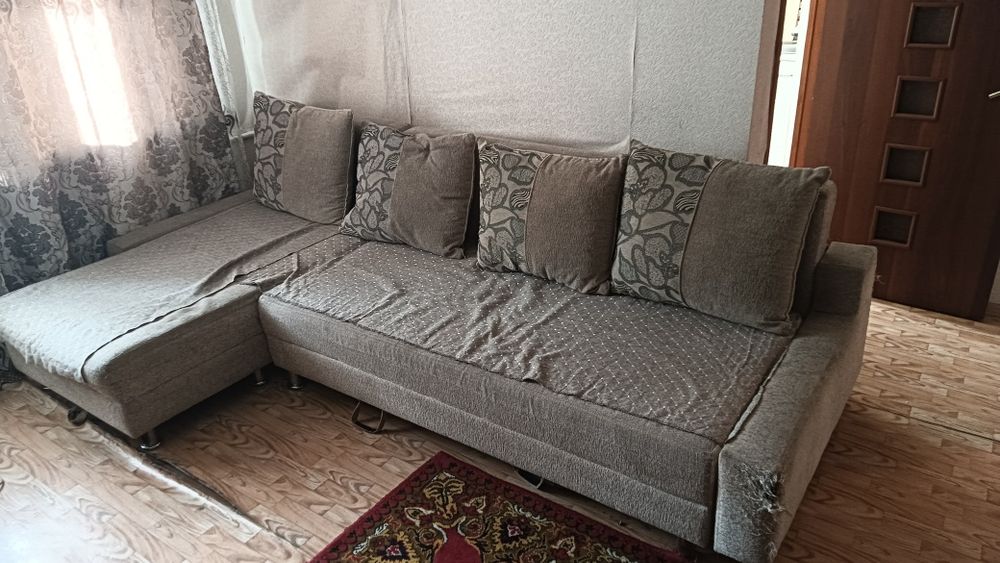 Продам диван в хорошем состоянии