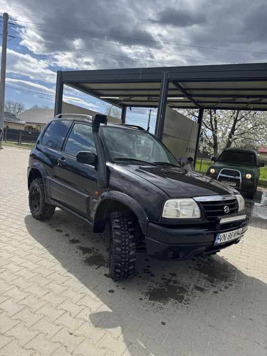 Suzuki Grand Vitara 1