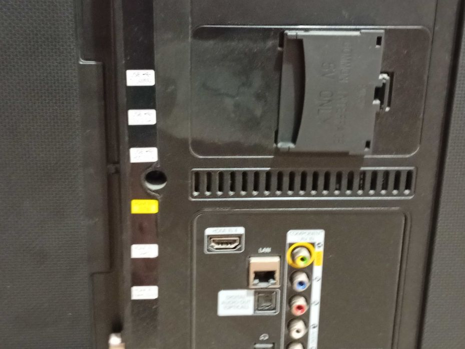 Televizor Samsung UE48J6300AW
