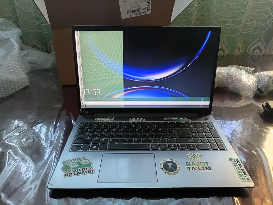 Lenovo G4 V15 AMD Ryzen 3 7320 U