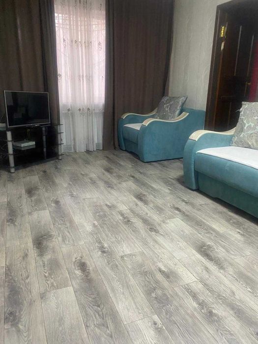 Гостиный Дом. 2-х ком. квартира посуточно Мира 19