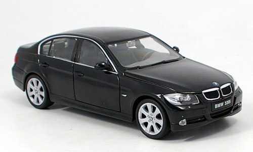 Macheta auto BMW 330i (2004) 1:24 Welly