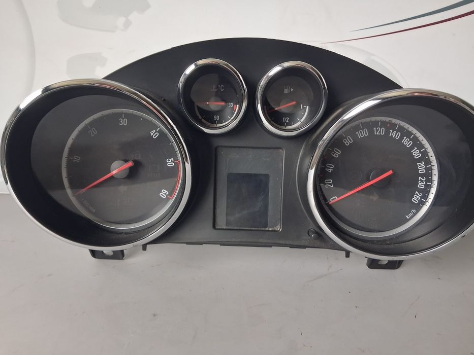 Километраж  Opel Astra j 1.7cdti 2011г.