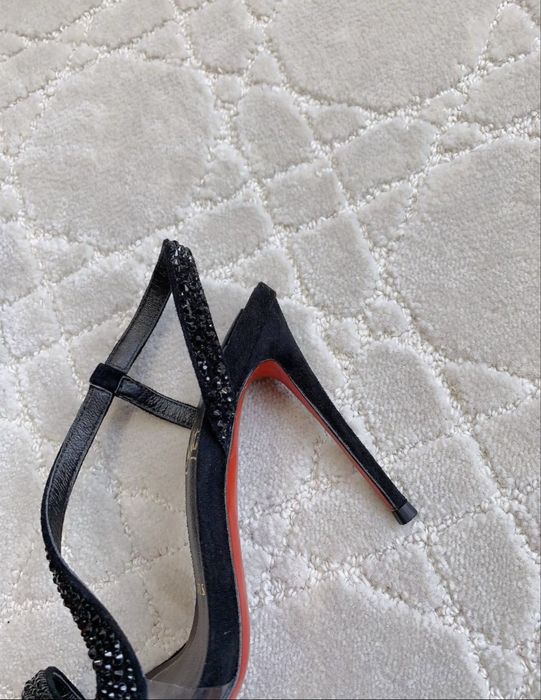 Pantofi Christian Louboutin