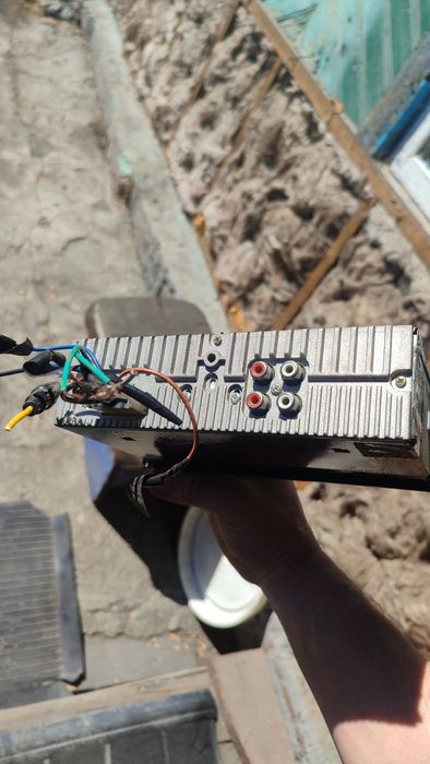 Продам магнитолу Pioneer
