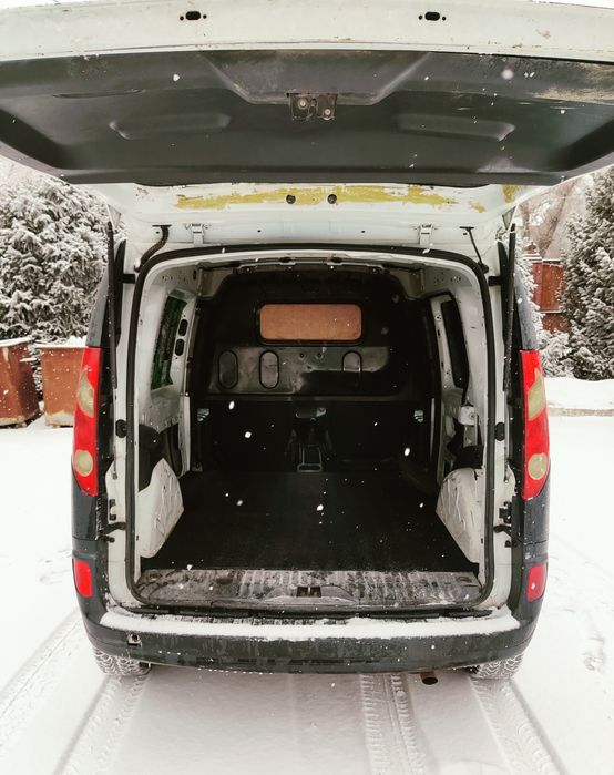 Авто в рассрочку Renault Kangoo