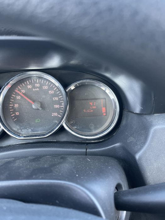 Dacia Duster 2014 1.5 dci 4x2 consum mic