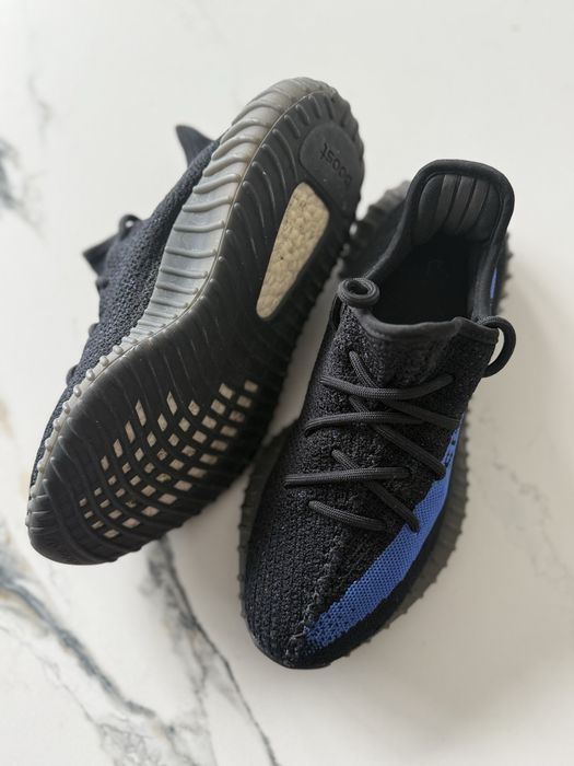Yeezy 350 negrii albastri