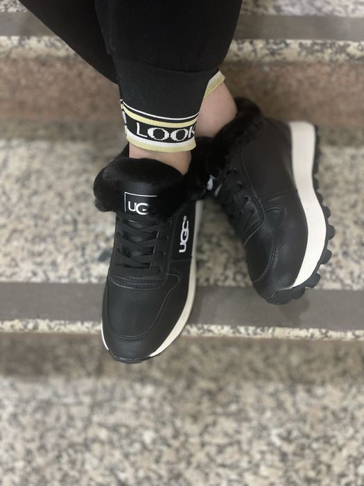 Кроссовки зимние