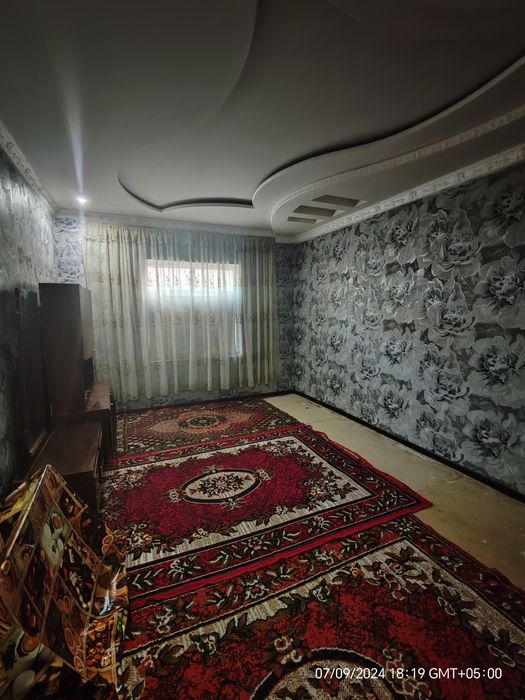 Hovli sotiladi 34000ue