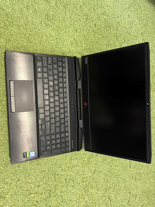 HP Omen 15 – i5, GTX 1650, 144Hz, SSD + HDD