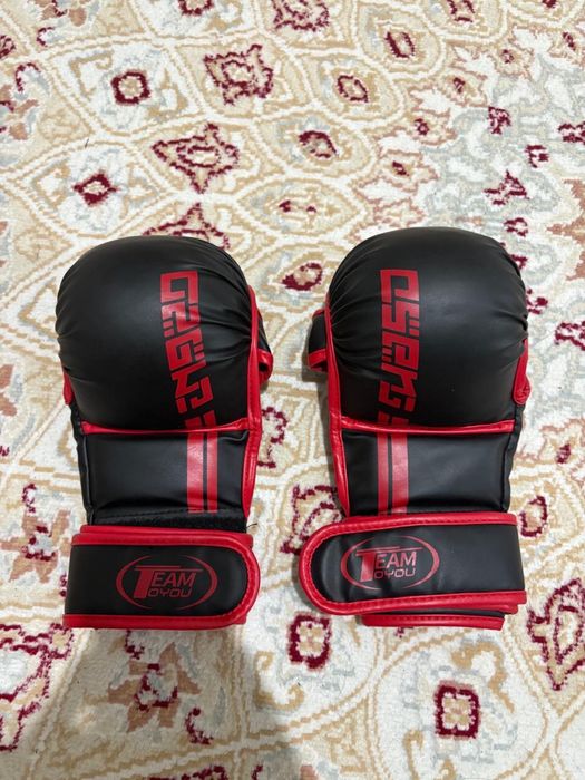 Перчатка черепаха