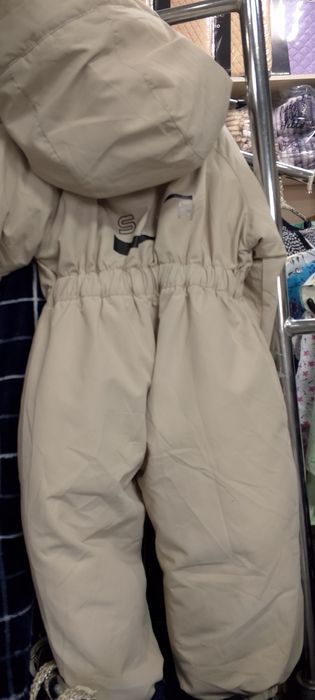Продам новый зимний комбинезон