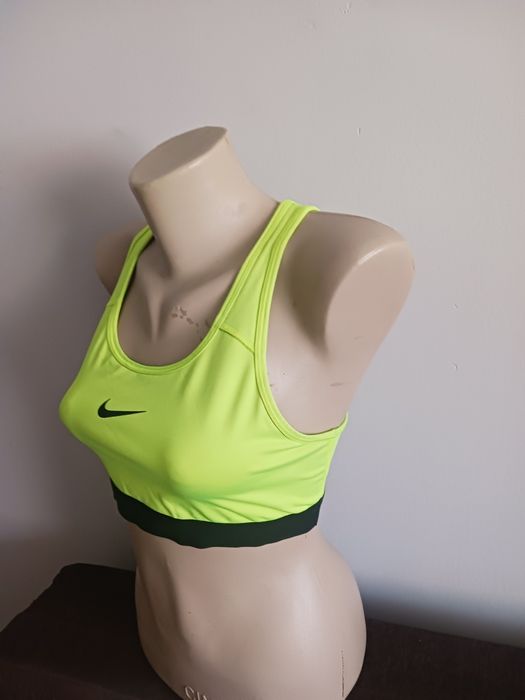 Burtiera Nike dry-fit mărimea m