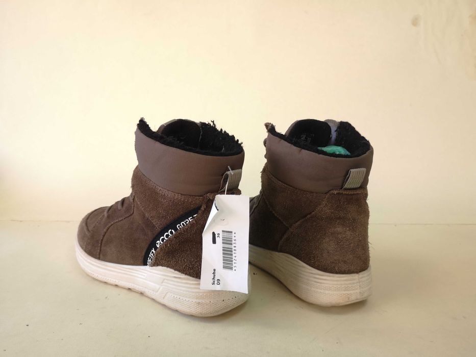 Ghete dama copii 35 36 bocanci piele naturala imblaniti  ECCO-  ca NOI