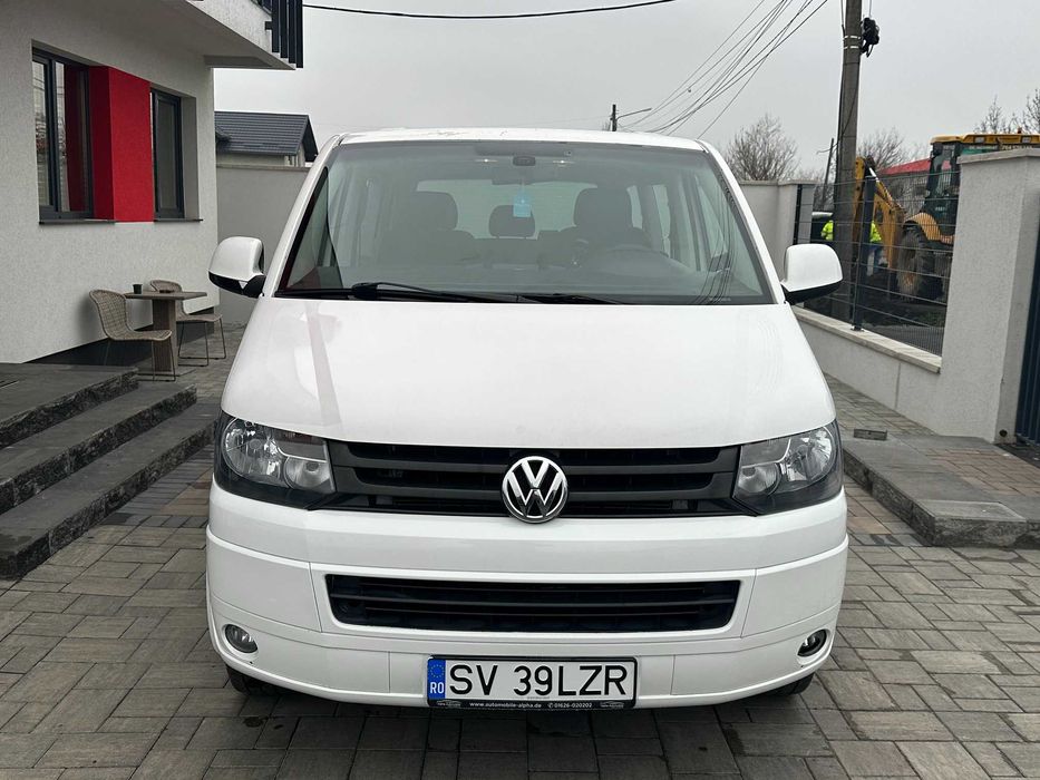 VW T5 Caravelle 2,0 tdi 2012 8 locuri accept variante !