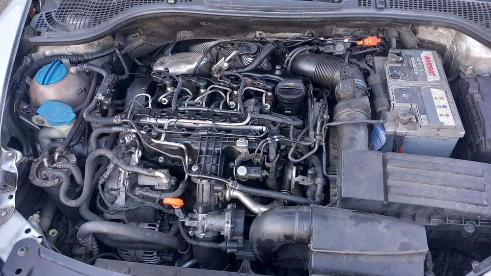 Vând skoda octavia 1.6 tdi combi din2012