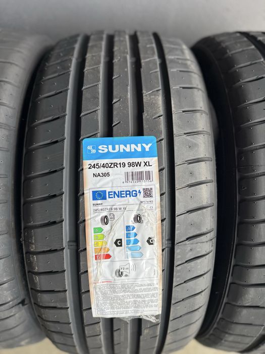 Anvelope fata 245/40/19 spate 275/35/19 pentr BMW