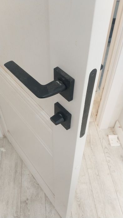 Установка дверей профессионально