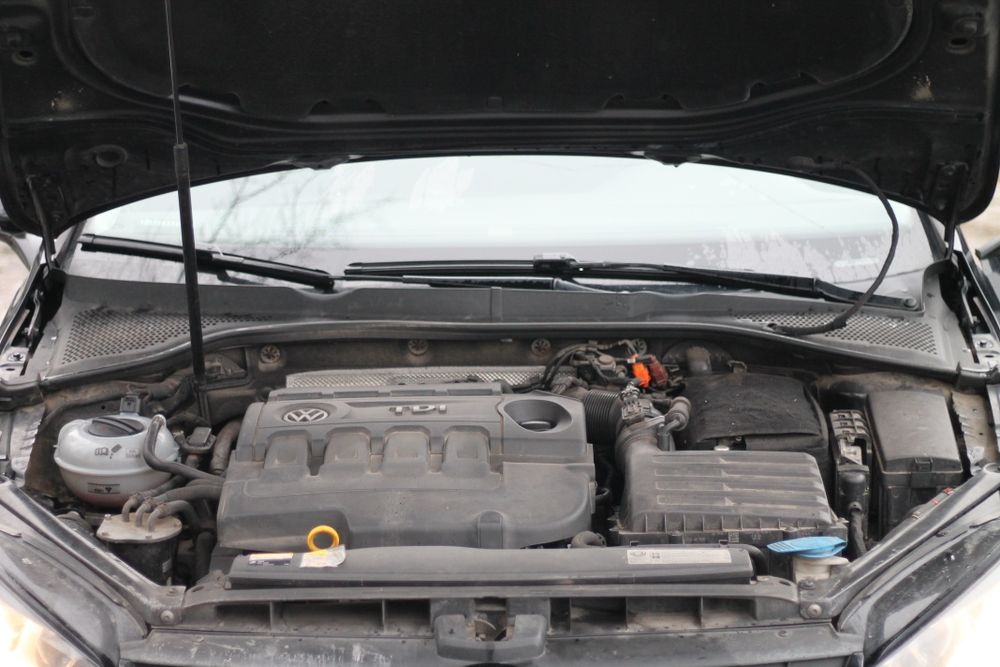 Volkswagen  Golf 7*automat DSG* 2014 model 2015* 1.6 TDI CUP Edition*