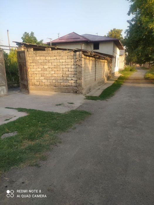 Yer sotiladi 2 sotix Zangi Ota Bogzor mahalla
