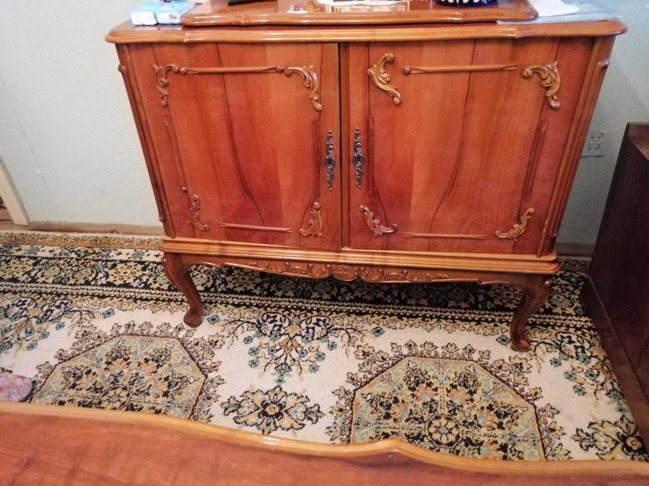 Set Mobilă Vintage Madrigal (FAMO Gherla 1980) – Stare de colectie