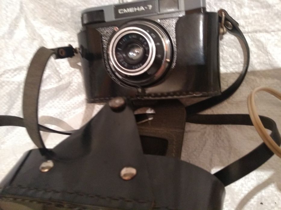 Ретро фотоапарат  ,,Смена " 7  със светкавица .