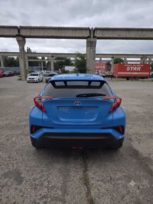 Toyota C-HR 1.8 Hybrid 125000km Garantie Toyota pana la 2000.000km unic proprietar  Agreeata scoala de soferi