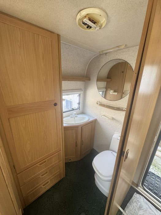 Каравана Lunar Eclipse 524