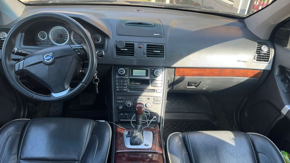 Volvo XC 90 înmatriculat