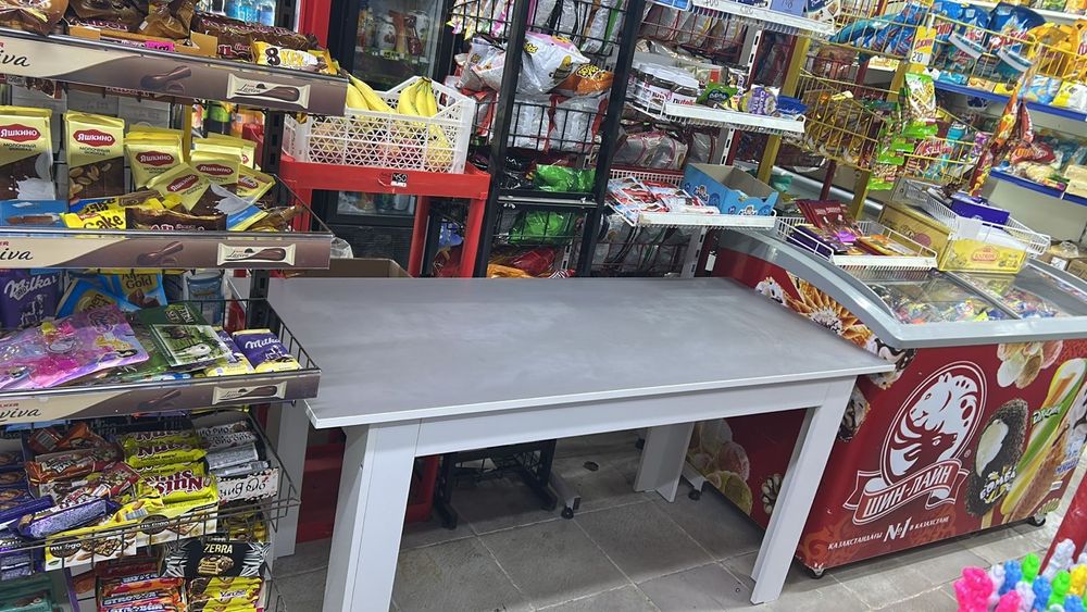 Кухонный стол на заказ