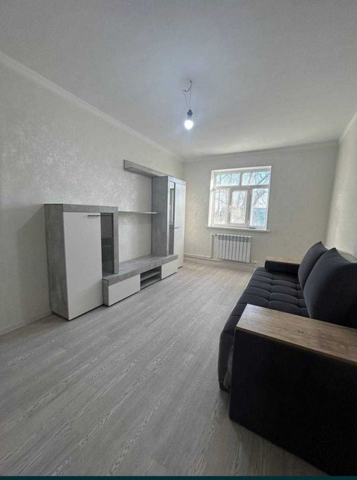 Продаю 2-х комнатную квартиру.