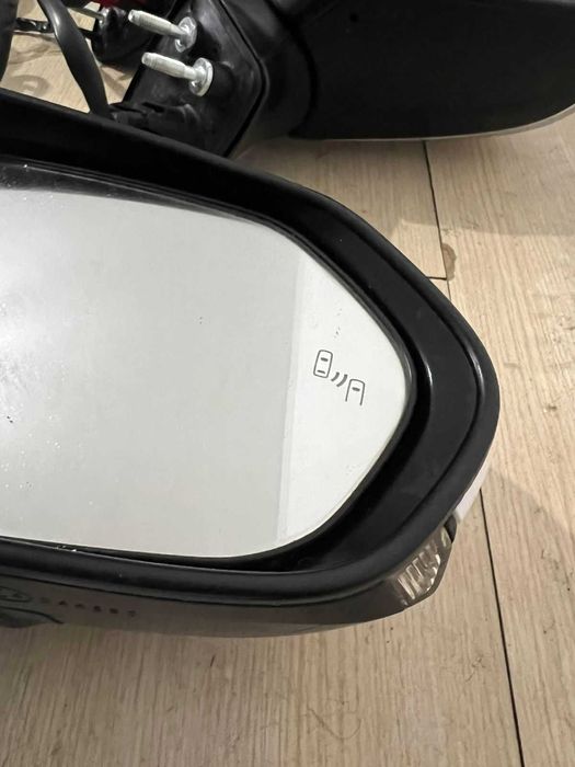 Зеркала Camry 70 75