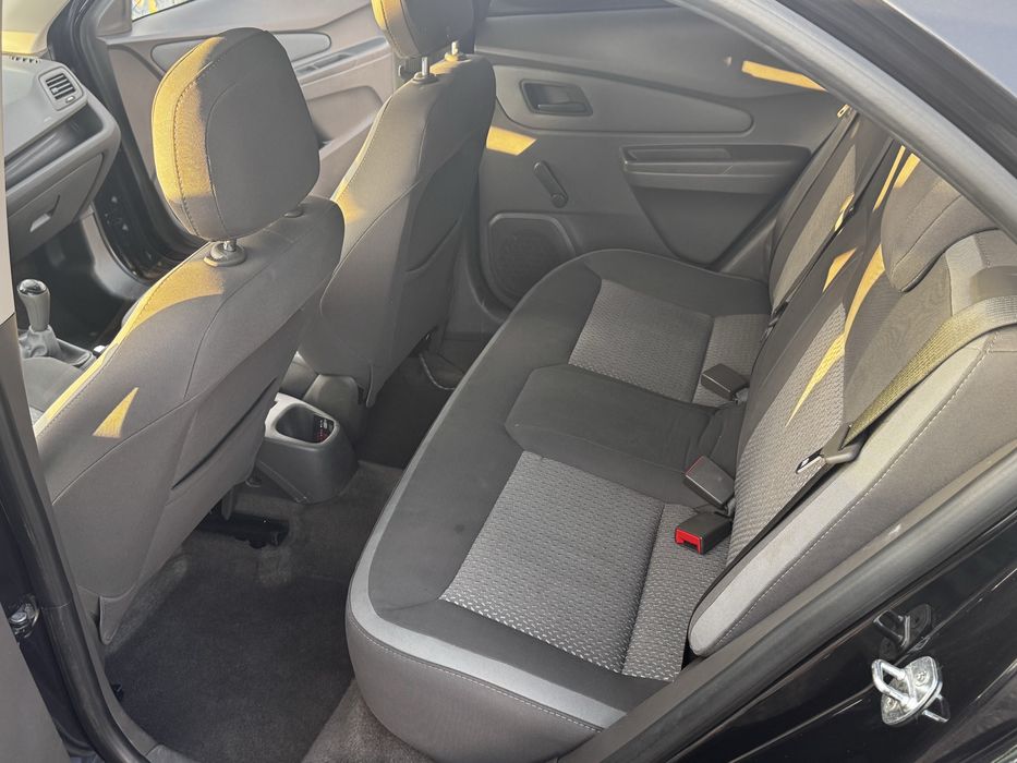 Продам Ravon R4.