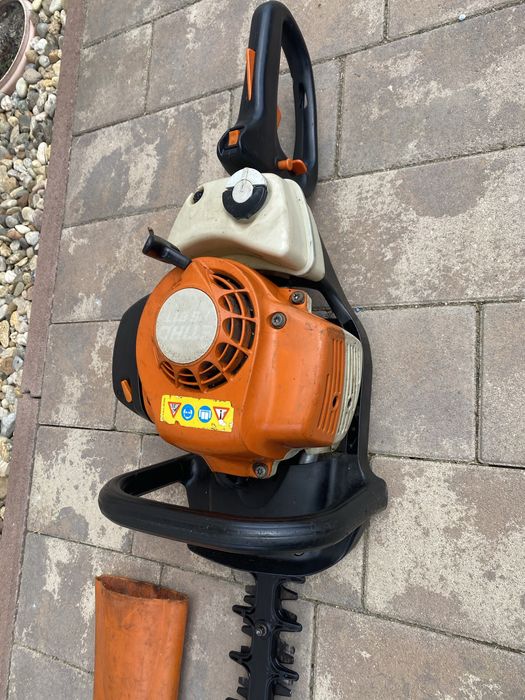 Motofoarfeca - foarfeca Stihl HS 81 T pe benzina
