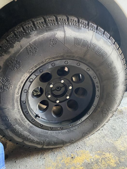 Продам шины(резина) новая пояти