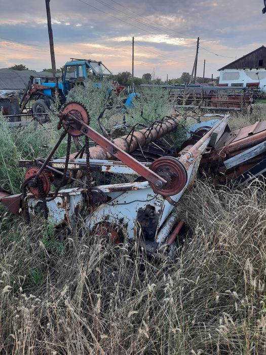 Комбайн нива жатки