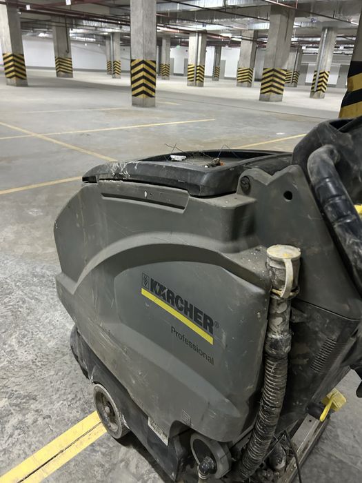 Механическая мойка паркинга