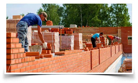 Бригада строителей выполняем все виды строительных работ.