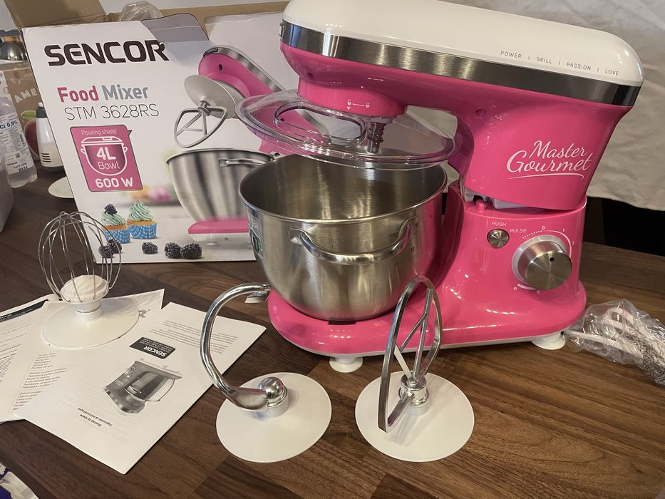 Sencor STM 3628RS, 600 W кухненски робот планетарен миксер