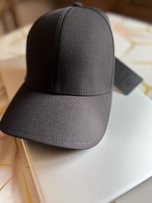 2 ta kepka premium yengi